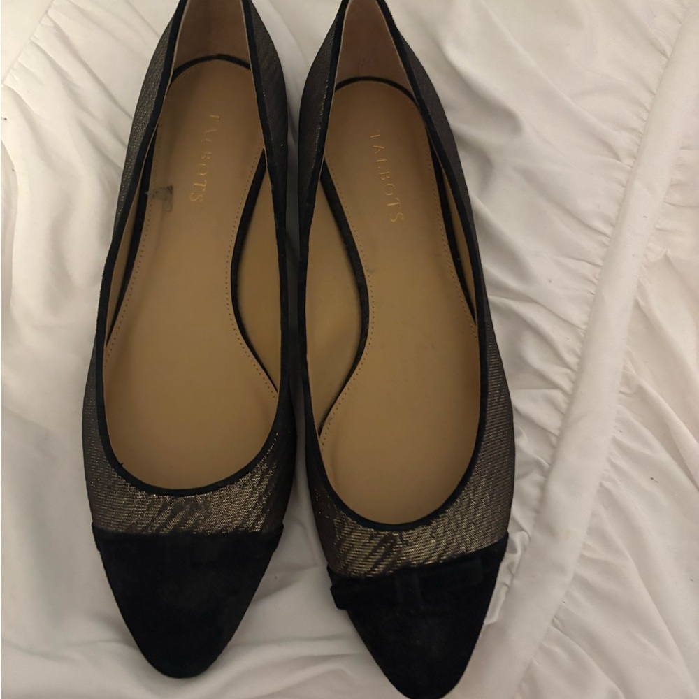 Talbots Black and Gold Flats 10 1/2